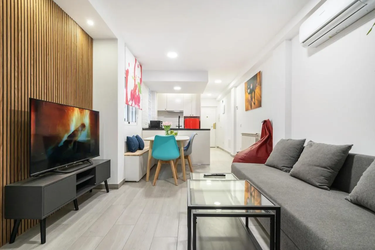 Alcala Quintana - 3 Bedrooms Madrid Apartment